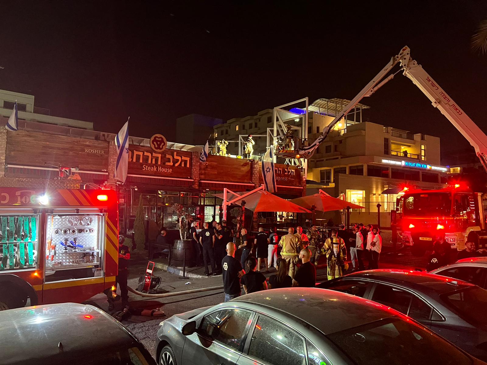 צפו: שריפה במסעדת ׳׳הלב הרחב׳׳ באילת